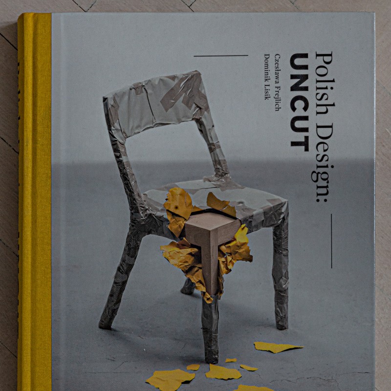 the Onion lamp by Daria Burlińska at coffee-table book on Polish design, «Design Uncut»